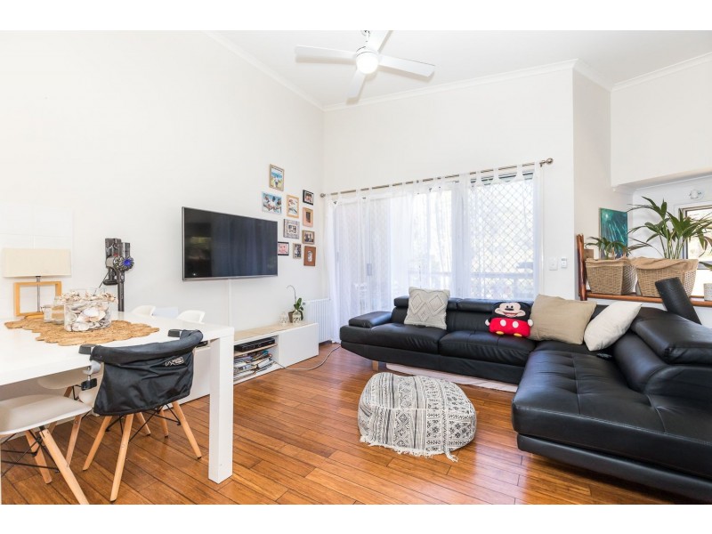 1/21 Galeen St, Point Lookout QLD 4183