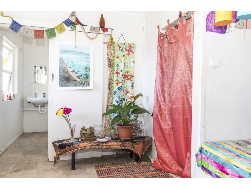 115 Mooloomba rd, Point Lookout QLD 4183