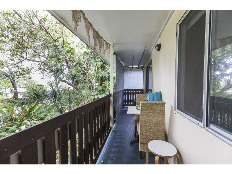 7 Bigoon Rd, Point Lookout QLD 4183