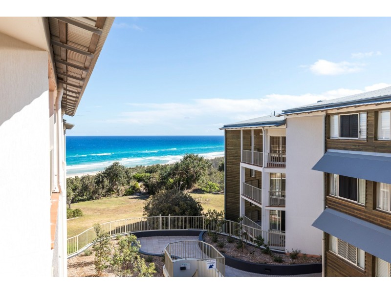 36/7 Samarinda Drive, Point Lookout QLD 4183