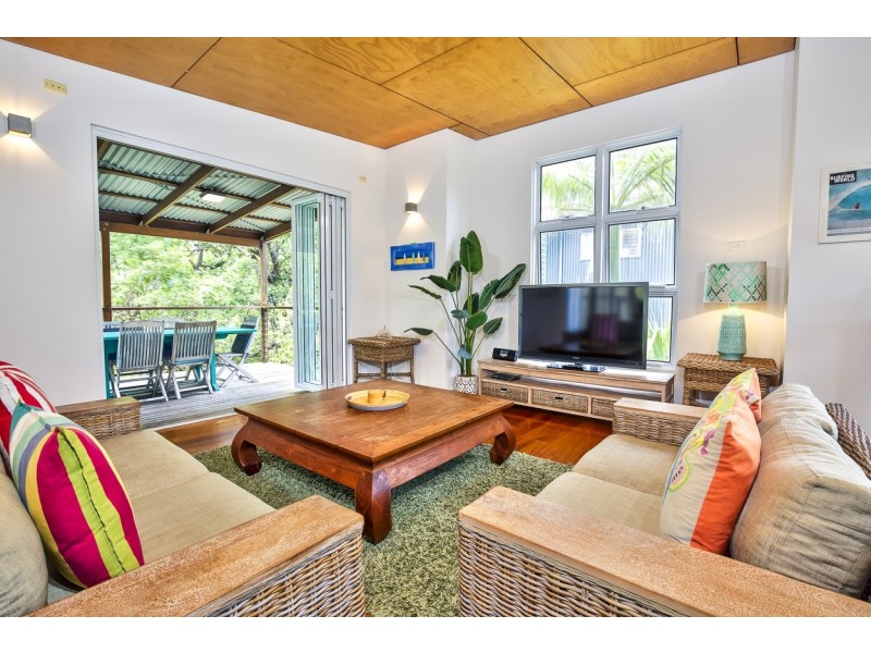 2/12 Samarinda Way, Point Lookout QLD 4183