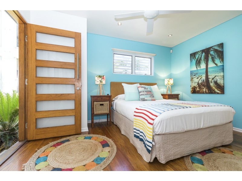 2/12 Samarinda Way, Point Lookout QLD 4183