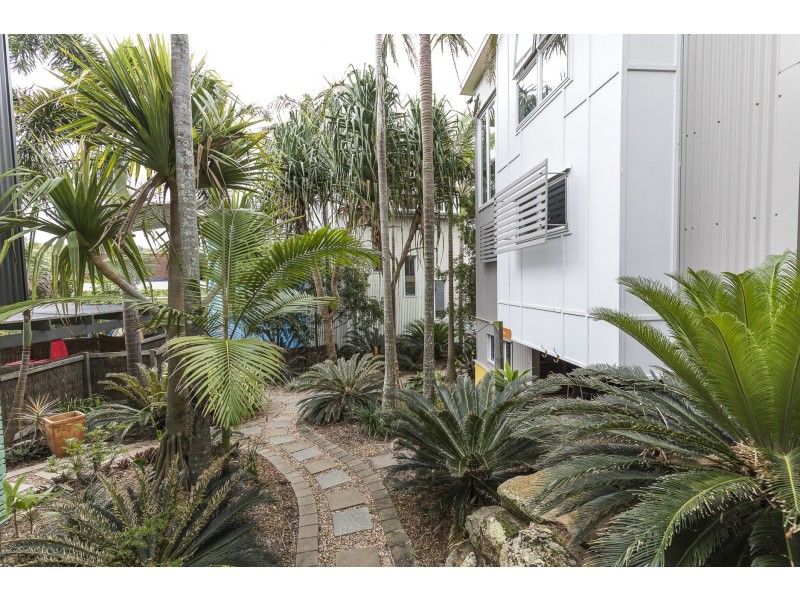 2/12 Samarinda Way, Point Lookout QLD 4183