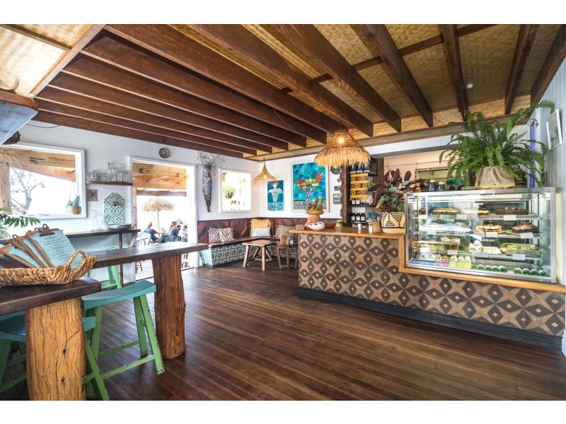 27 Mooloomba Road, Point Lookout QLD 4183