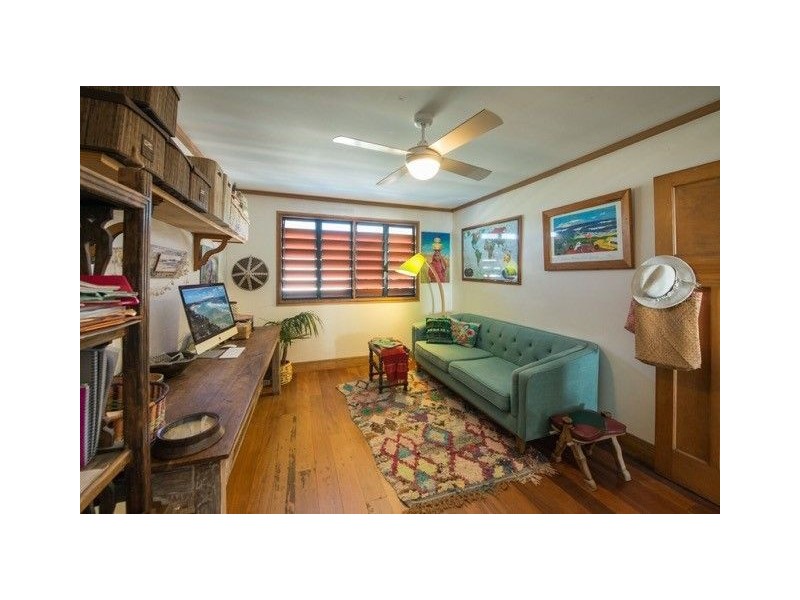 27 Mooloomba Road, Point Lookout QLD 4183