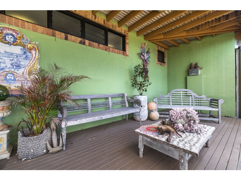 27 Mooloomba Road, Point Lookout QLD 4183