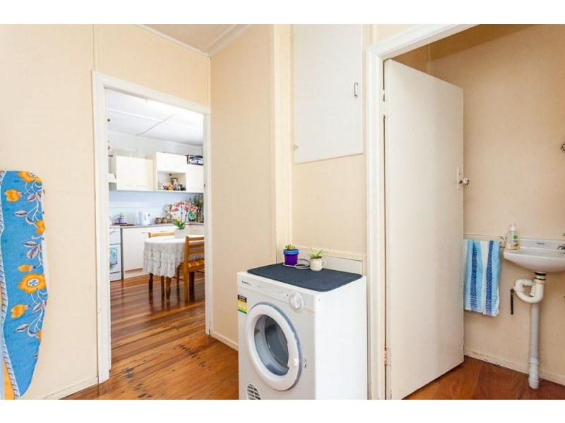 23 Flinders Avenue, Dunwich QLD 4183