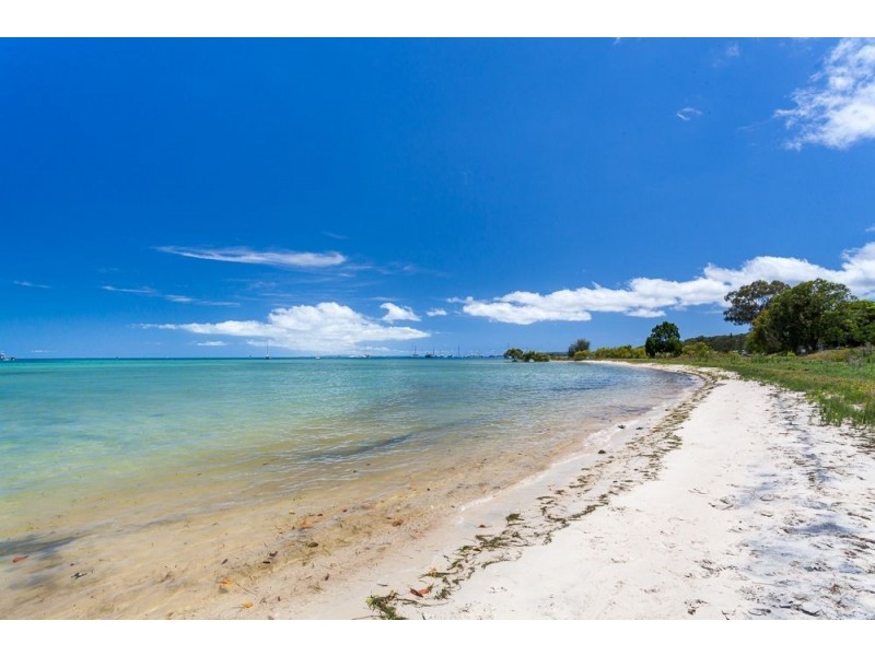 23 Flinders Avenue, Dunwich QLD 4183
