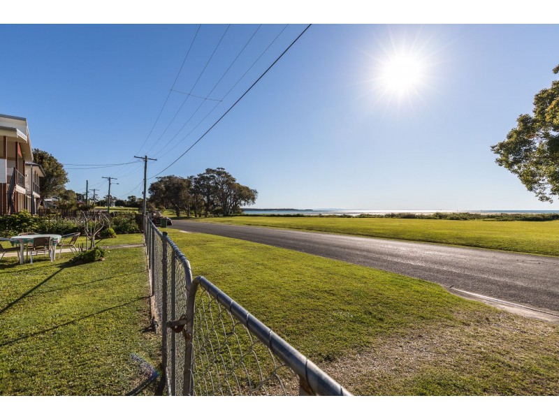 23 Flinders Avenue, Dunwich QLD 4183