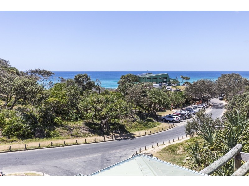 14/4-10 Kennedy Drive, Point Lookout QLD 4183