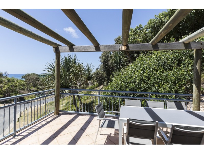 14/4-10 Kennedy Drive, Point Lookout QLD 4183