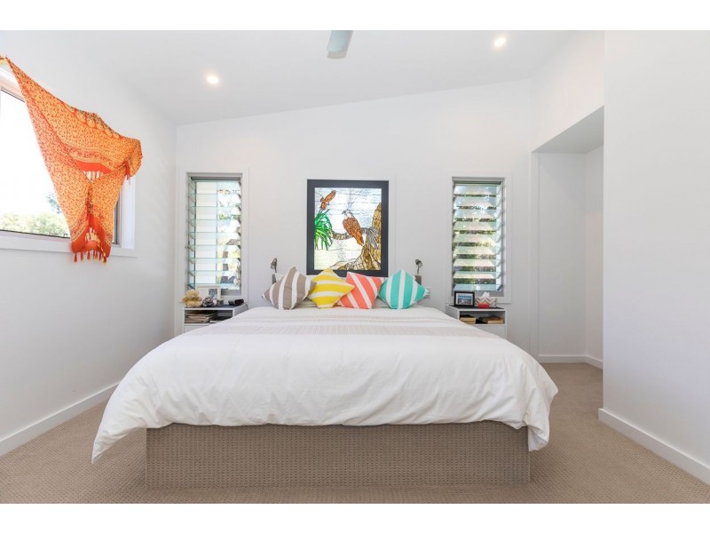 29 Bigoon Road, Point Lookout QLD 4183