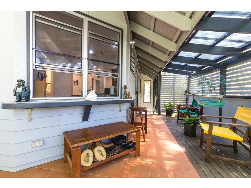 29 Bigoon Road, Point Lookout QLD 4183