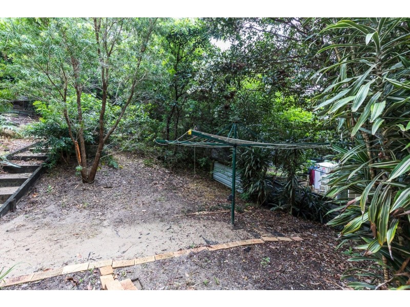 13 Bimba Street, Point Lookout QLD 4183