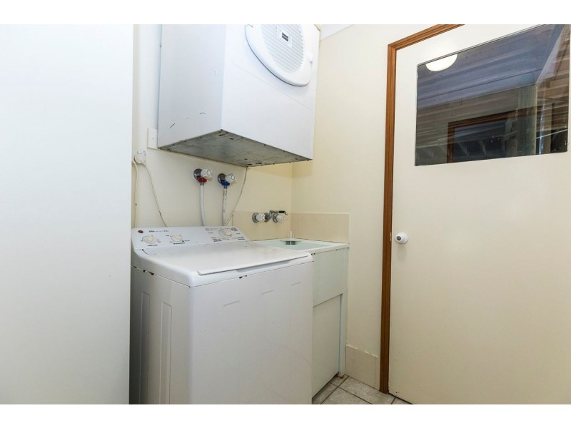 13 Bimba Street, Point Lookout QLD 4183