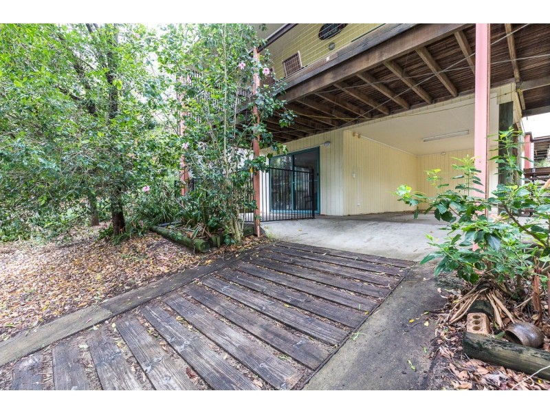 13 Bimba Street, Point Lookout QLD 4183