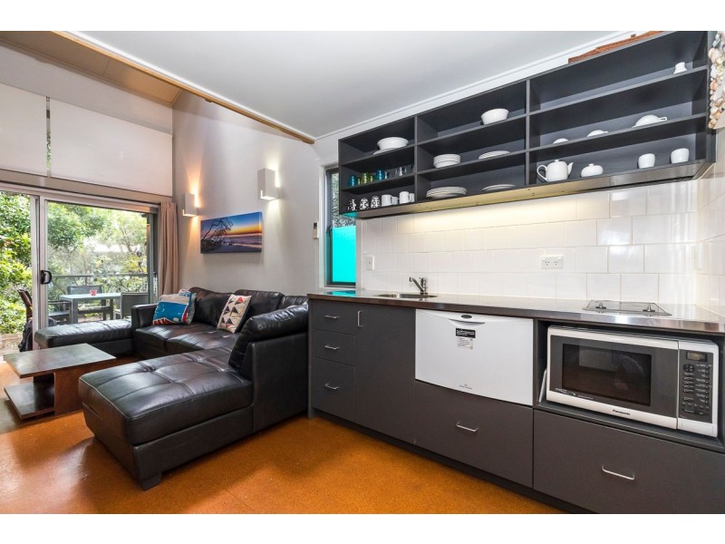 27/49 Dickson Way, Point Lookout QLD 4183