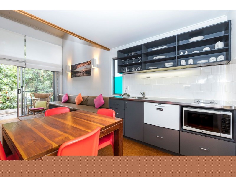 6/49 Dickson Way, Point Lookout QLD 4183