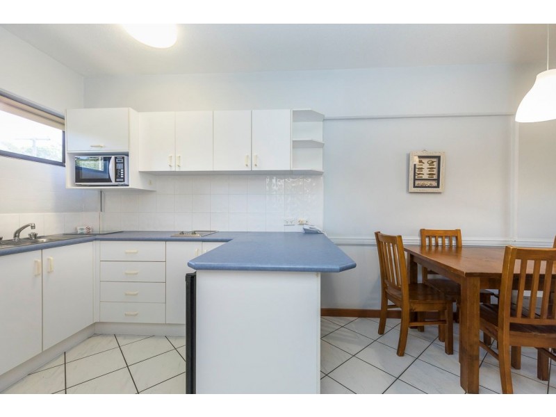 15 and 16/112 Dickson Way, Point Lookout QLD 4183