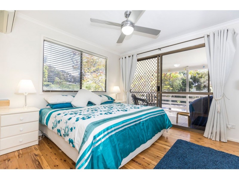 32 Tramican St, Point Lookout QLD 4183