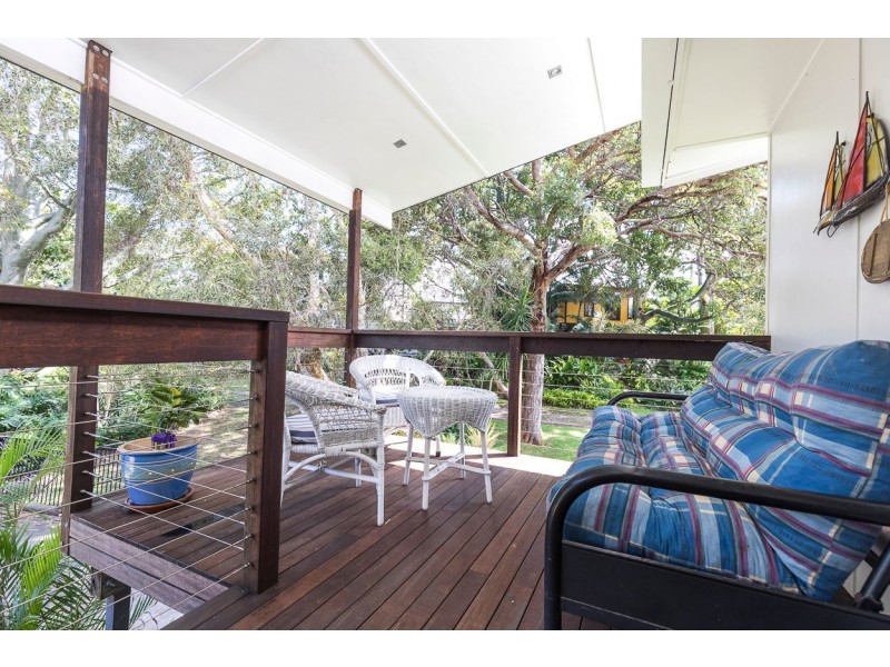 32 Tramican St, Point Lookout QLD 4183