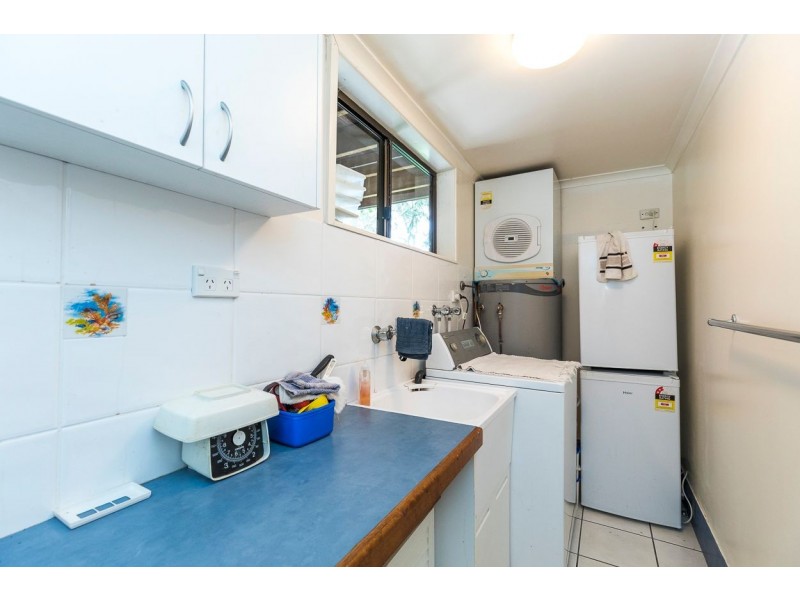 32 Tramican St, Point Lookout QLD 4183