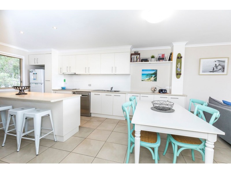9/21-25 Cumming Parade, Point Lookout QLD 4183