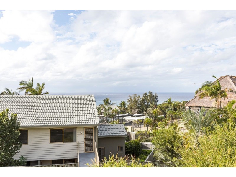 9/21-25 Cumming Parade, Point Lookout QLD 4183