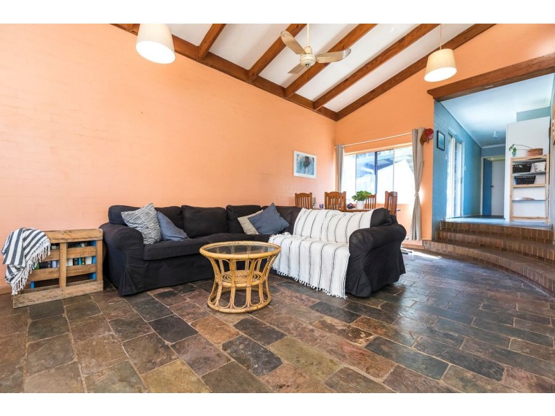 32 Billa St, Point Lookout QLD 4183