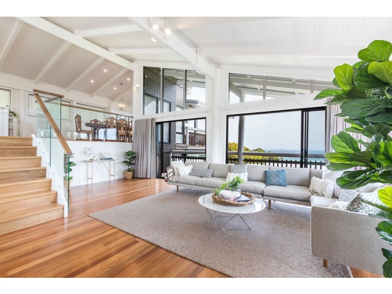 23 George Nothling Drive, Point Lookout QLD 4183