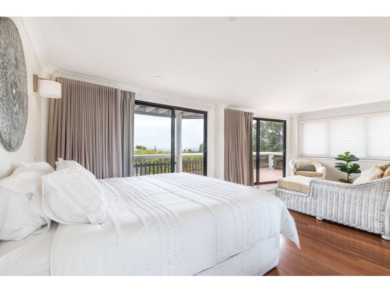23 George Nothling Drive, Point Lookout QLD 4183