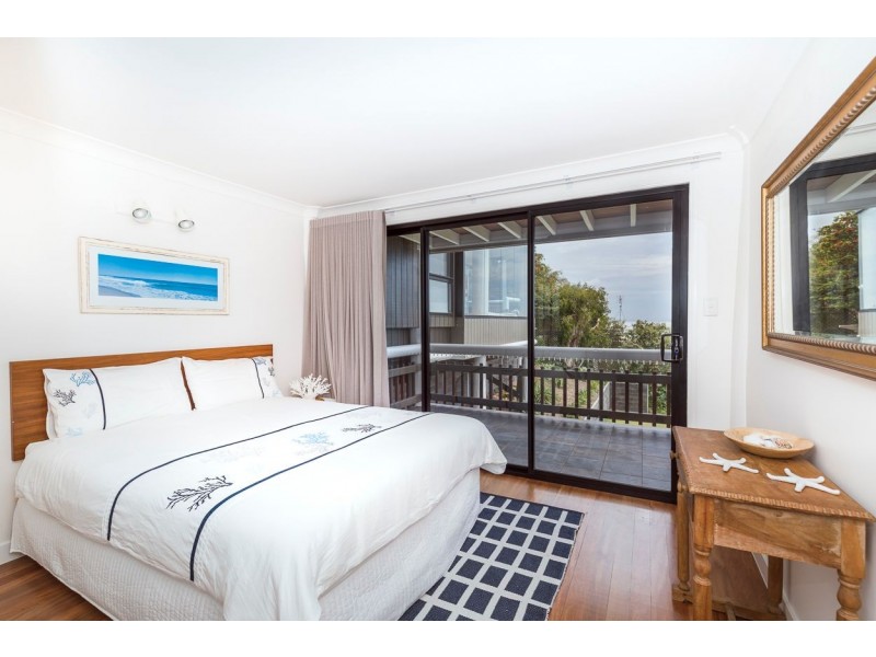 23 George Nothling Drive, Point Lookout QLD 4183