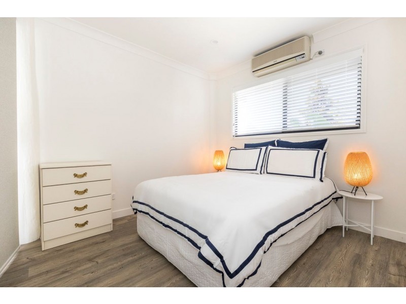 23 George Nothling Drive, Point Lookout QLD 4183