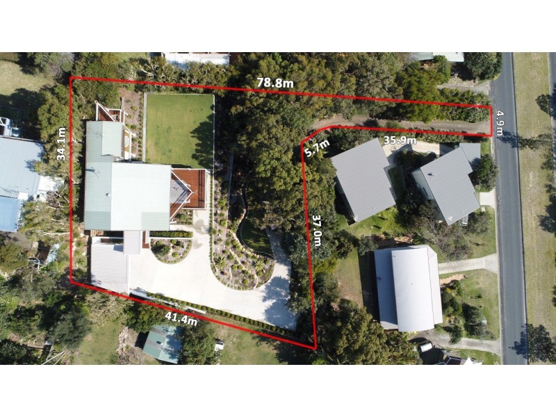 23 George Nothling Drive, Point Lookout QLD 4183