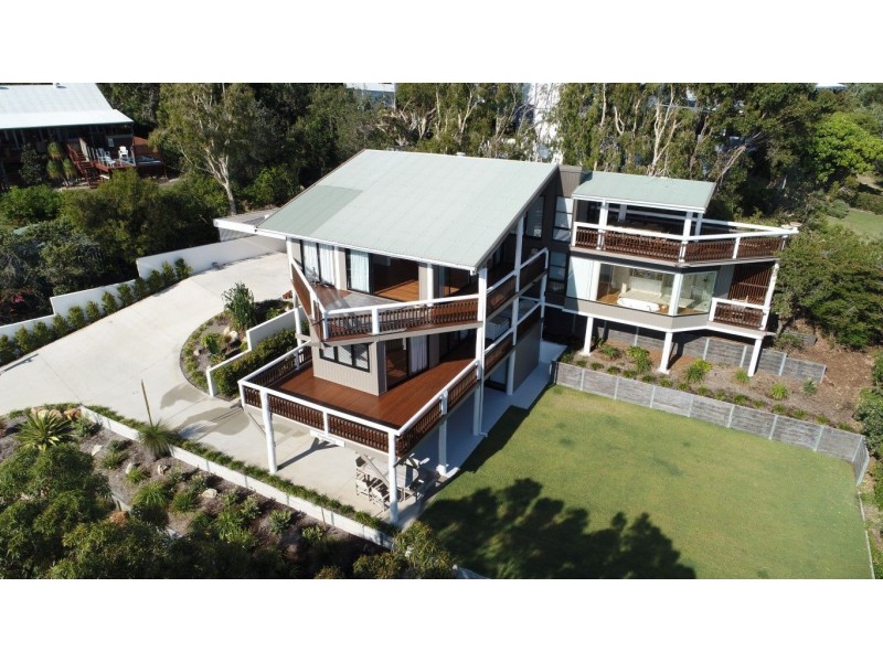 23 George Nothling Drive, Point Lookout QLD 4183
