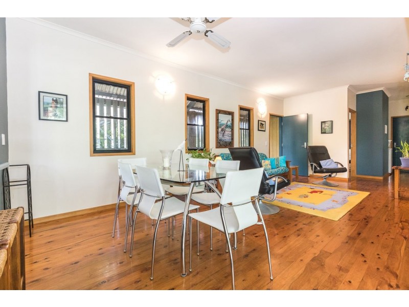 70 Mooloomba Road, Point Lookout QLD 4183