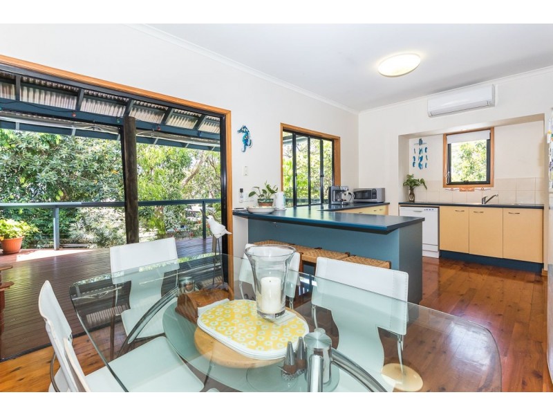 70 Mooloomba Road, Point Lookout QLD 4183