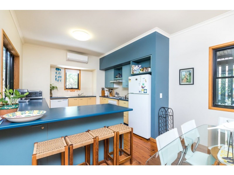 70 Mooloomba Road, Point Lookout QLD 4183