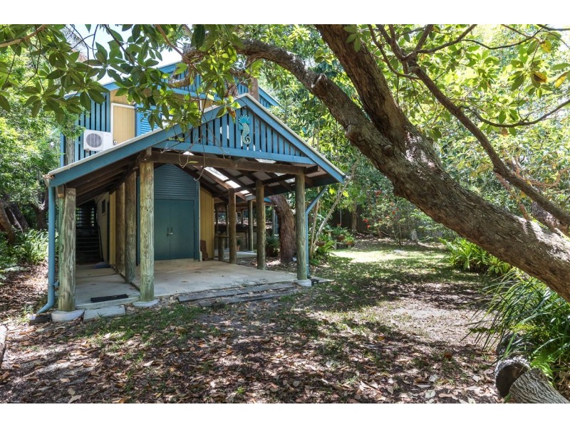 70 Mooloomba Road, Point Lookout QLD 4183