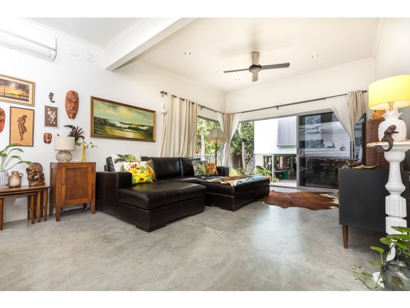 6a Donahue St, Point Lookout QLD 4183