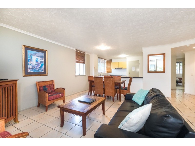 23/7-11 Samarinda Drive, Point Lookout QLD 4183