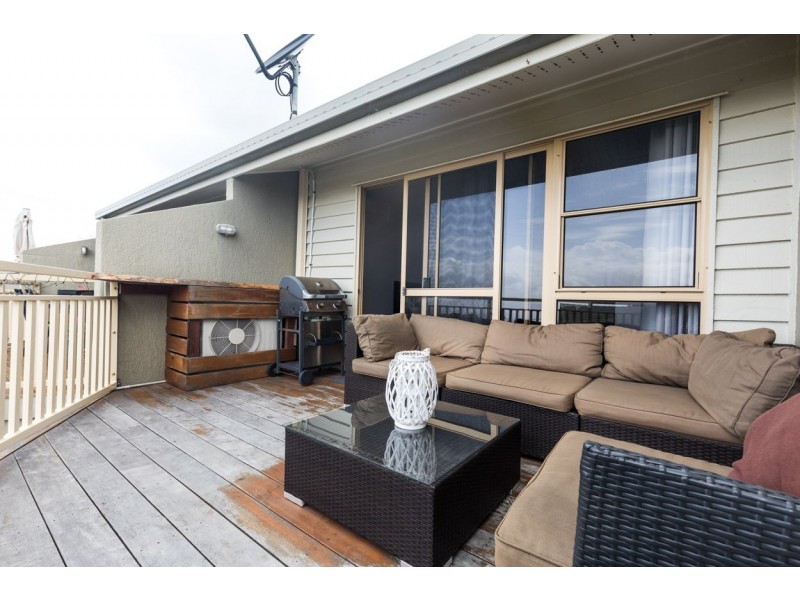 8/21-25 Cumming Parade, Point Lookout QLD 4183