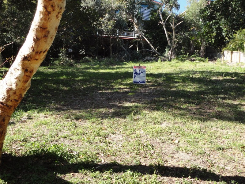 13 Billa Street, Point Lookout QLD 4183