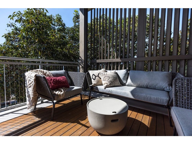 15/158-172 Dickson Way, Point Lookout QLD 4183