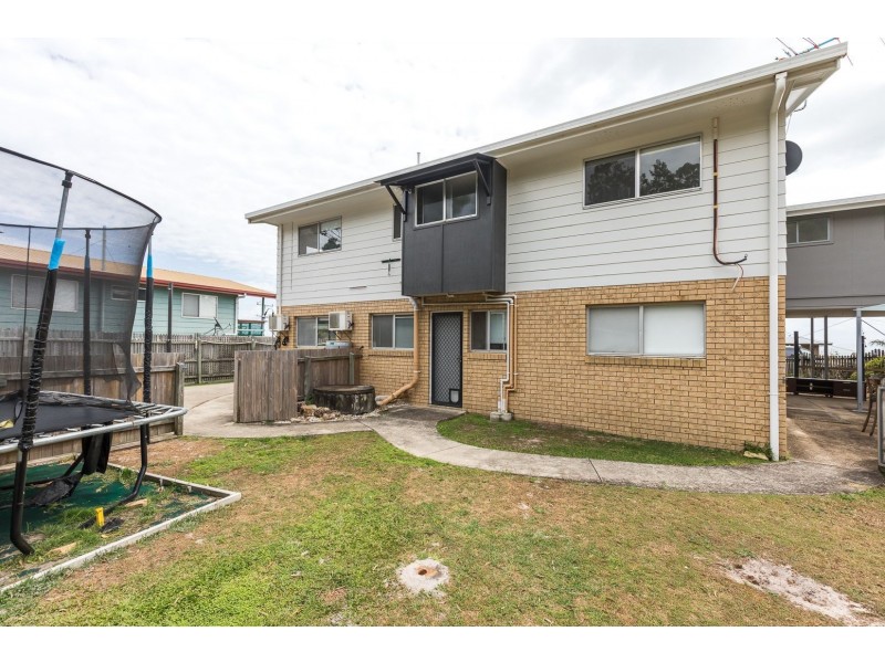 120 Rainbow Crescent, Dunwich QLD 4183