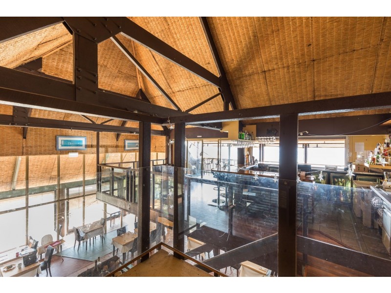 21-25 Cumming Parade, Point Lookout QLD 4183