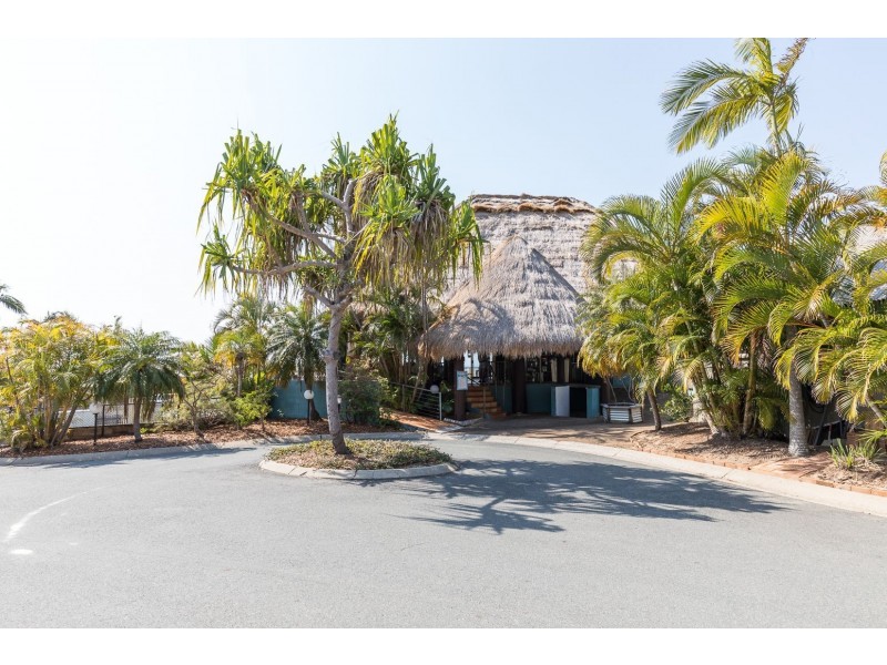 21-25 Cumming Parade, Point Lookout QLD 4183