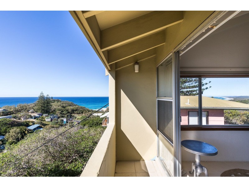 1/11 Midjimberry Road, Point Lookout QLD 4183
