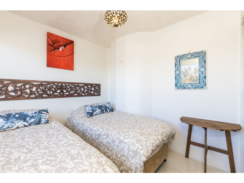 1/11 Midjimberry Road, Point Lookout QLD 4183