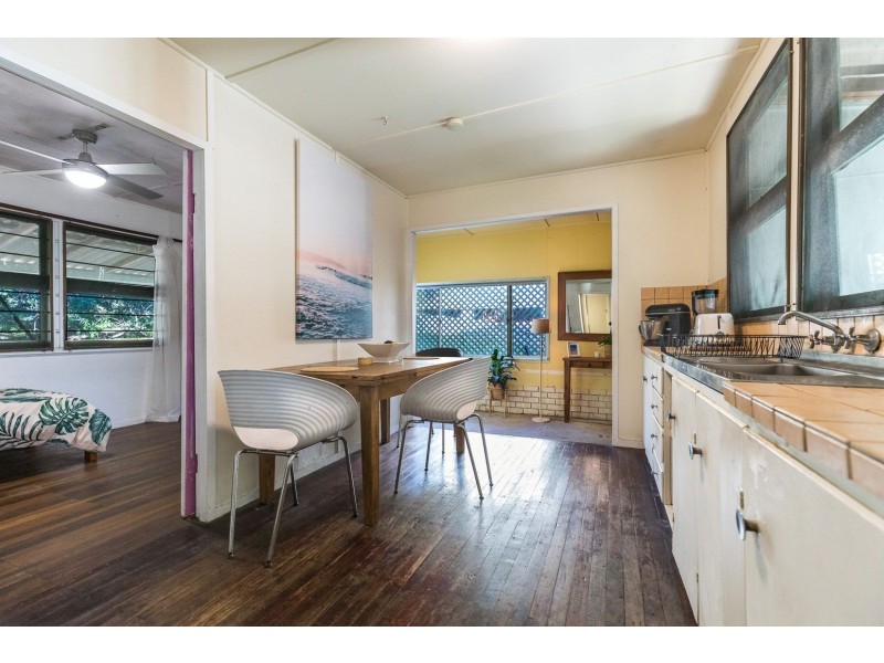 75 Mooloomba Road, Point Lookout QLD 4183